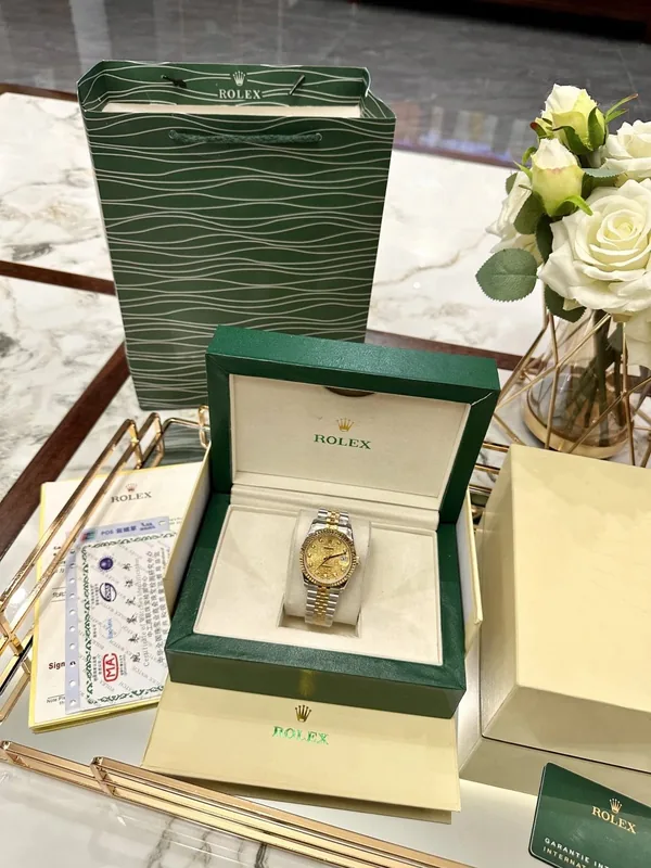 Rolex Datejust Automatic Watch 40mm