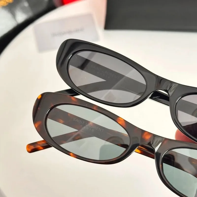 Saint Laurent SL557 Sunglasses