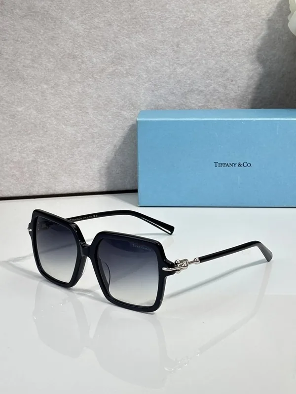 Tiffany OTF 4260U Sunglasses 57-16-145 Ver.A
