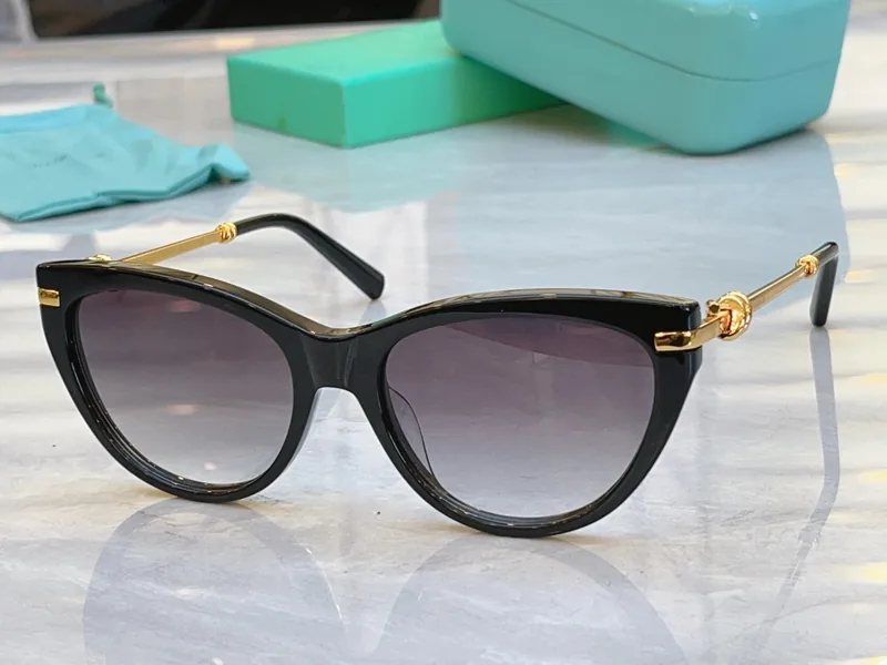 Tiffany TF4253 Sunglasses 56-18-145
