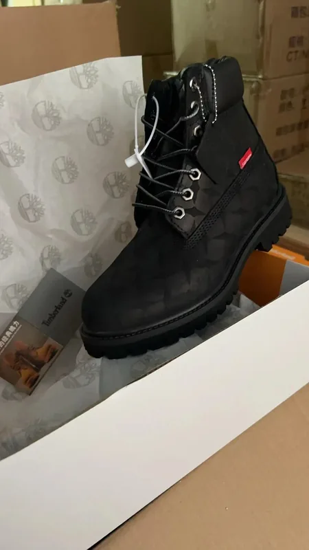 Timberland x Supreme Boots
