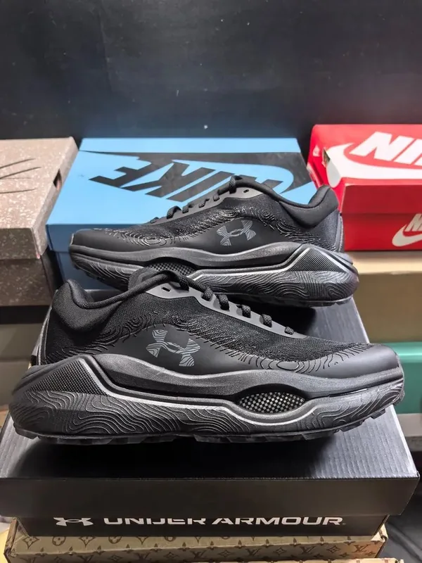 UA Sneakers Ver.E