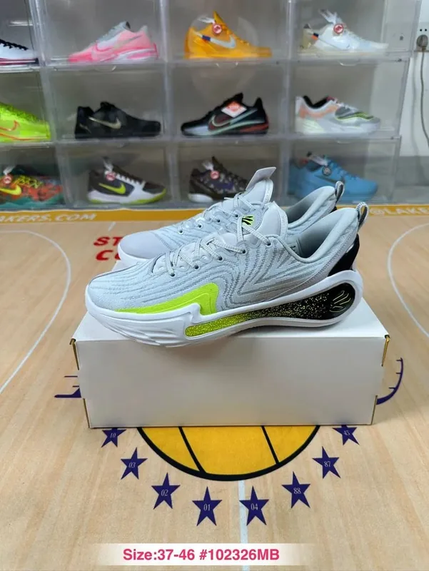 UA Sneakers Women Ver.B