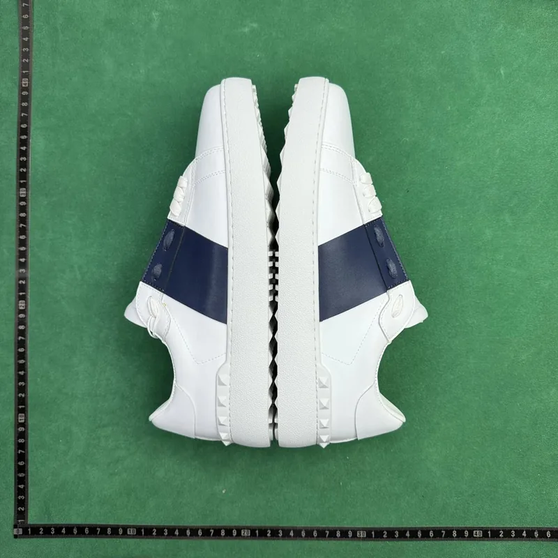Valentino Rockstud Sneakers