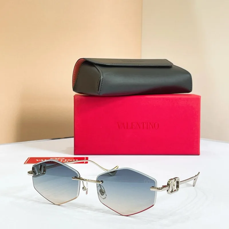 Valentino VLS-187 Sunglasses 58-18-145 Ver.B