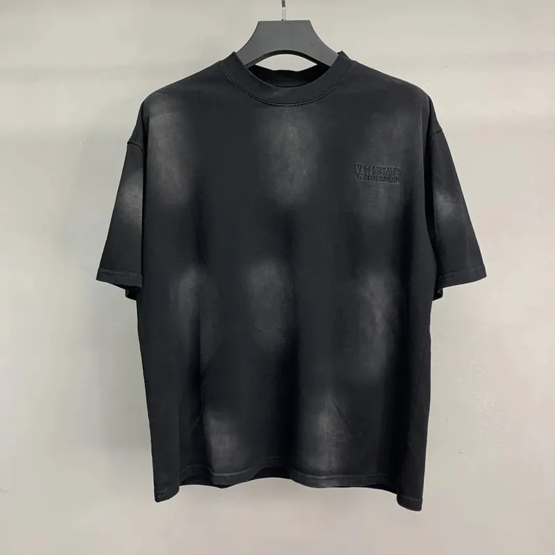 Vetements Black T-Shirt Ver.D