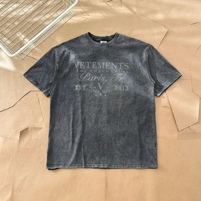 Vetements Black T-Shirt Women Ver.D