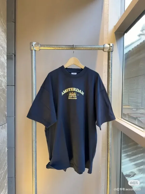 Vetements T-Shirt Ver.C