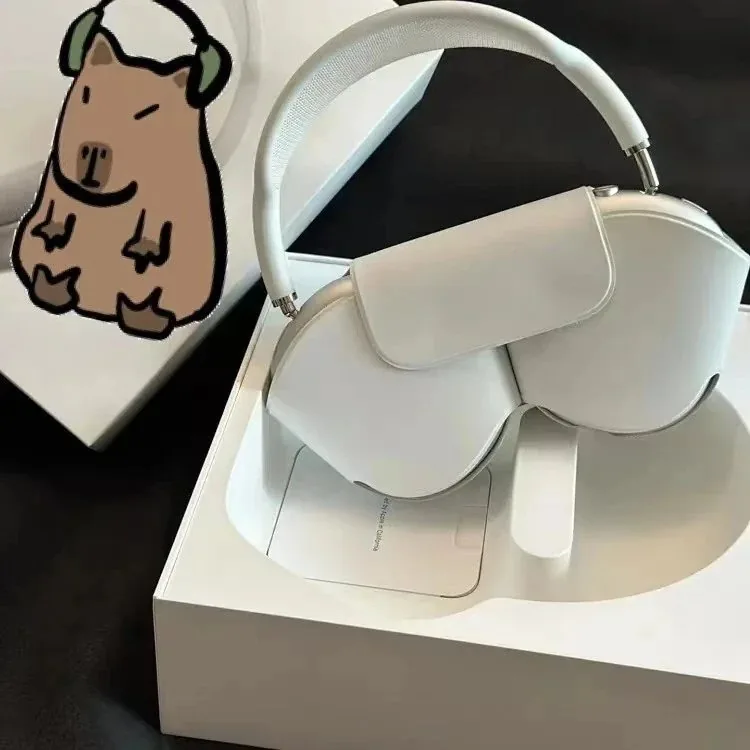 Apple White Over-Ear Noise Cancelling Headphones with Case