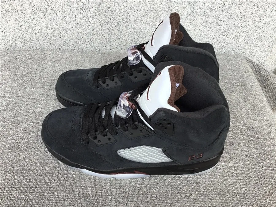 Jordan 5 White Court Sneakers