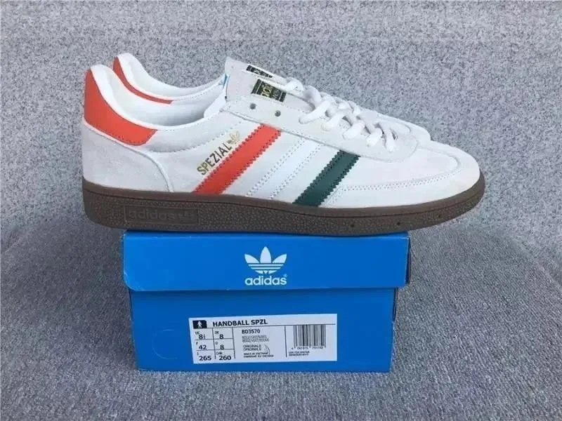 Adidas Campus 00s Green Lace-Up Sneakers — Photo 11