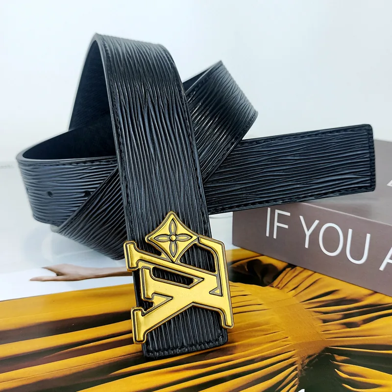 Leather Belt — Photo 4