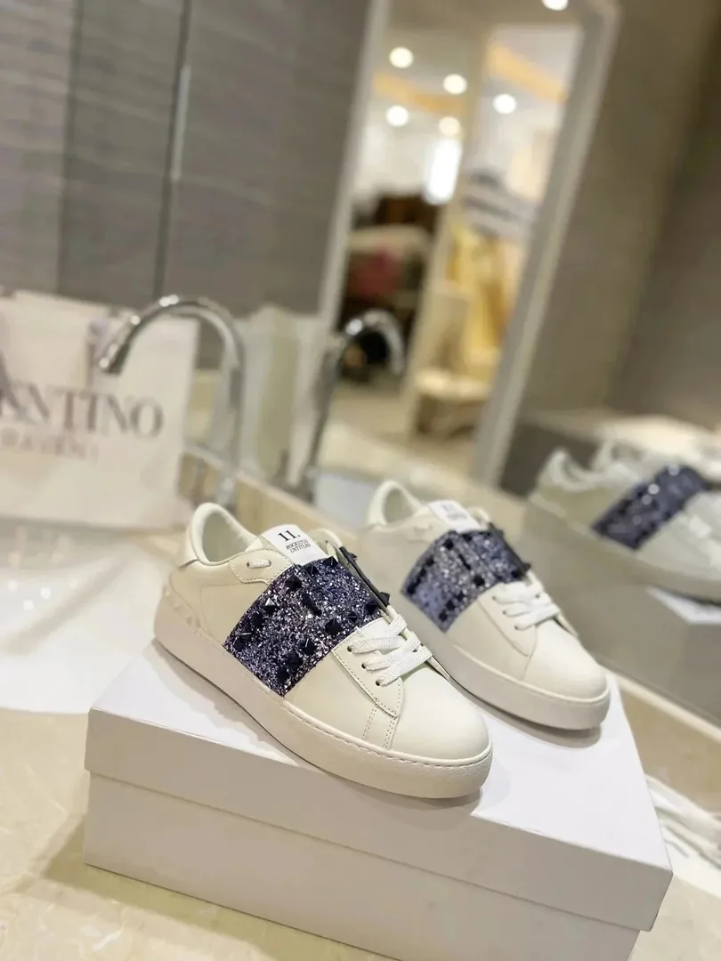 Valentino Louis Vuitton White Trainers — Photo 6
