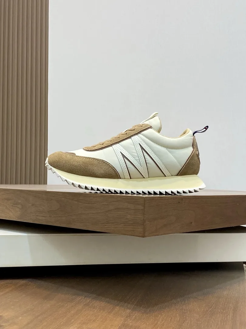 New Balance Zebra Print Leather Trainers — Photo 3