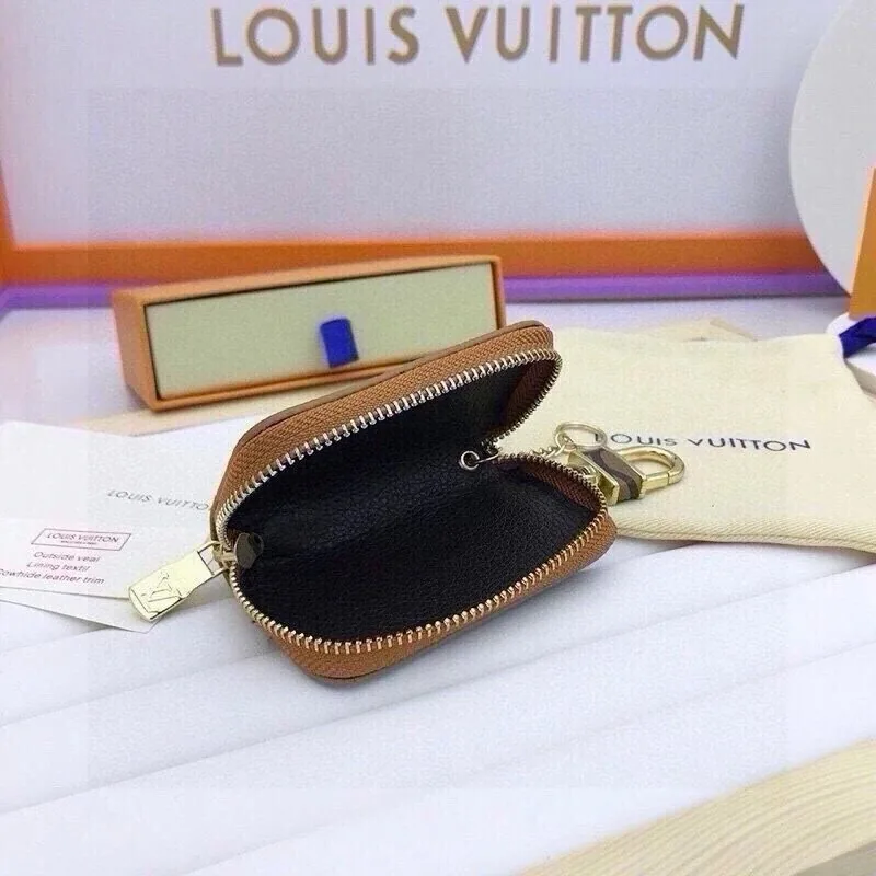 Louis Vuitton Leather Coin Purse — QC