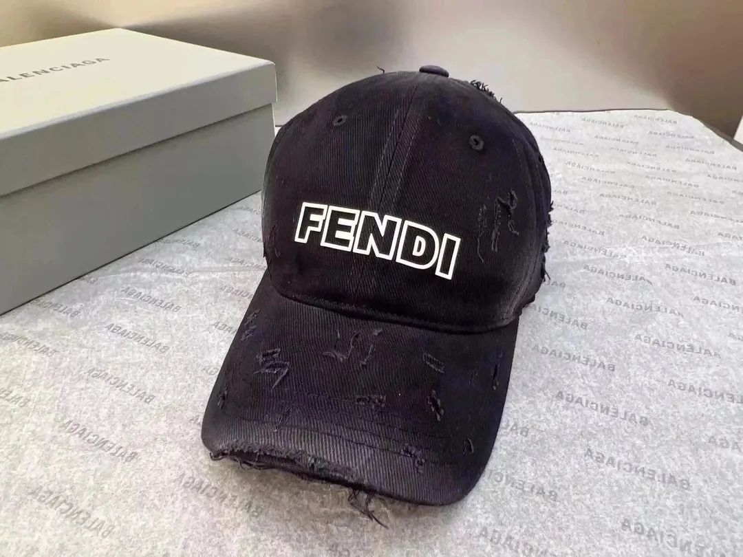Fendi FF Monogram Baseball Cap — Photo 11