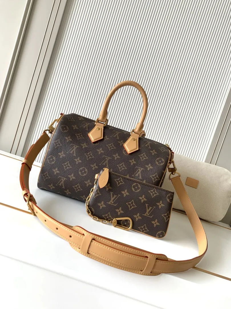 Louis Vuitton Speedy Bandouliere 30 Bag — Photo 3
