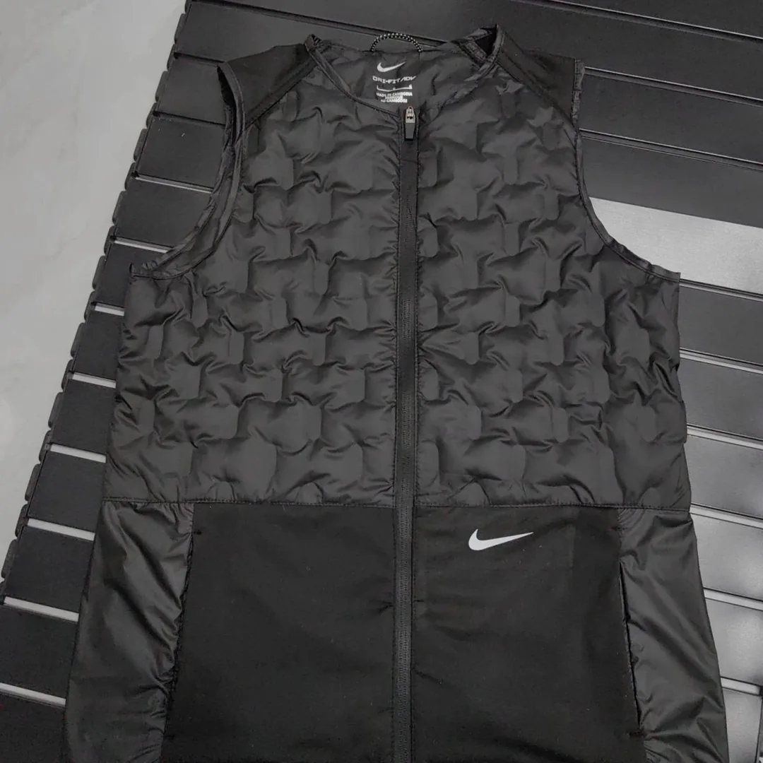 Lightweight Down Vest — photo 3