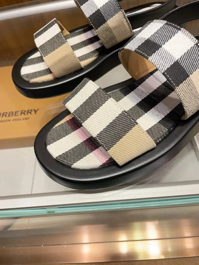 Classic Slides — QC