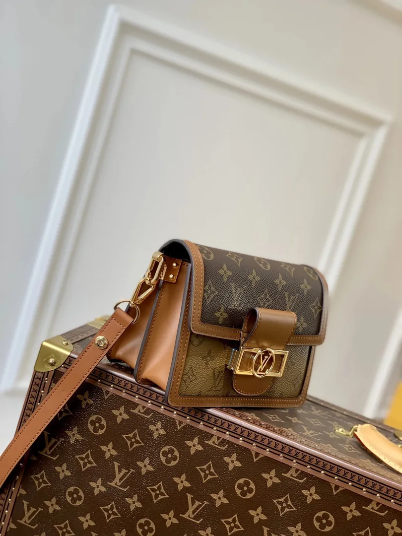 Louis Vuitton Dauphine Bag — Photo 3