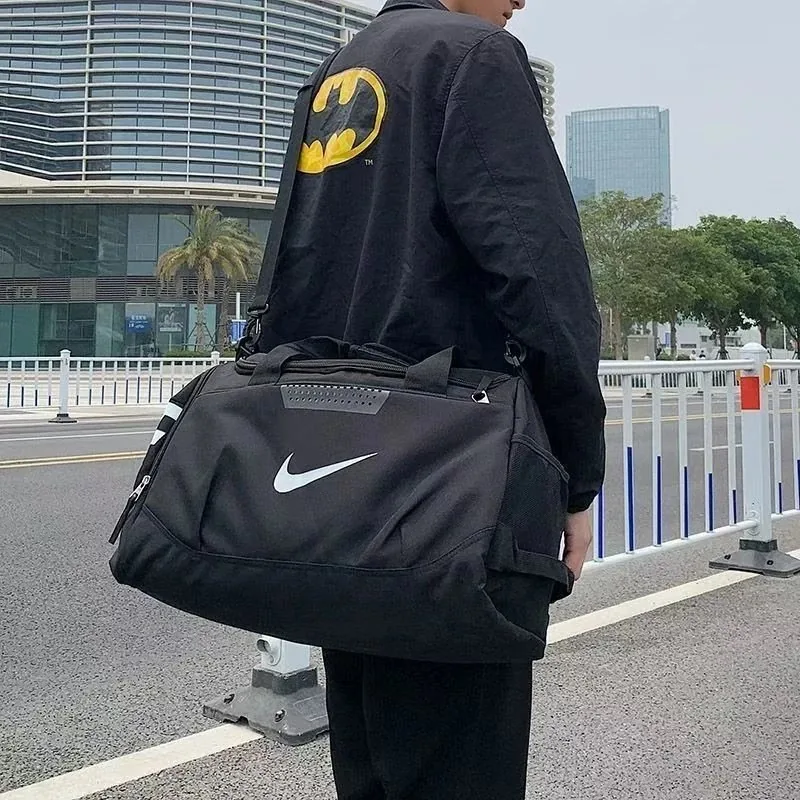 Gym Crossbody Bag With Shoe Compartment — Photo 7