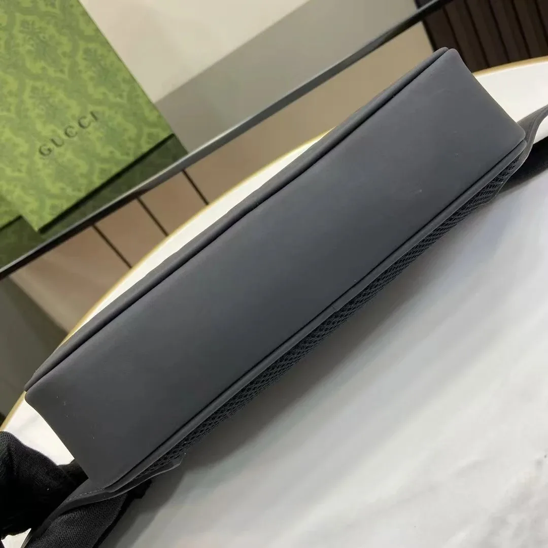 Gucci Crossbody Bag — QC