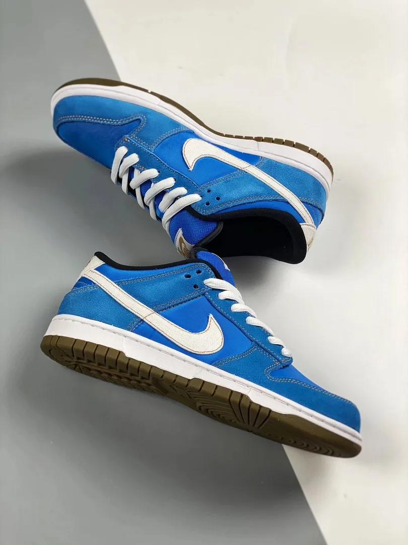Nike SB Dunk Low Blue Chun-Li Print Sneakers — QC