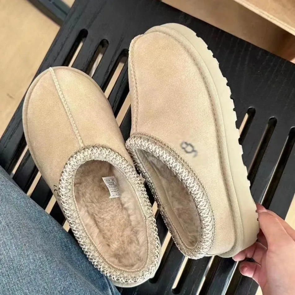 UGG Tasman White Platform Trainers — QC