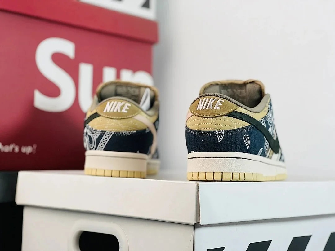 Nike SB Dunk Low Jack Boys Paisley Collab Sneakers — QC