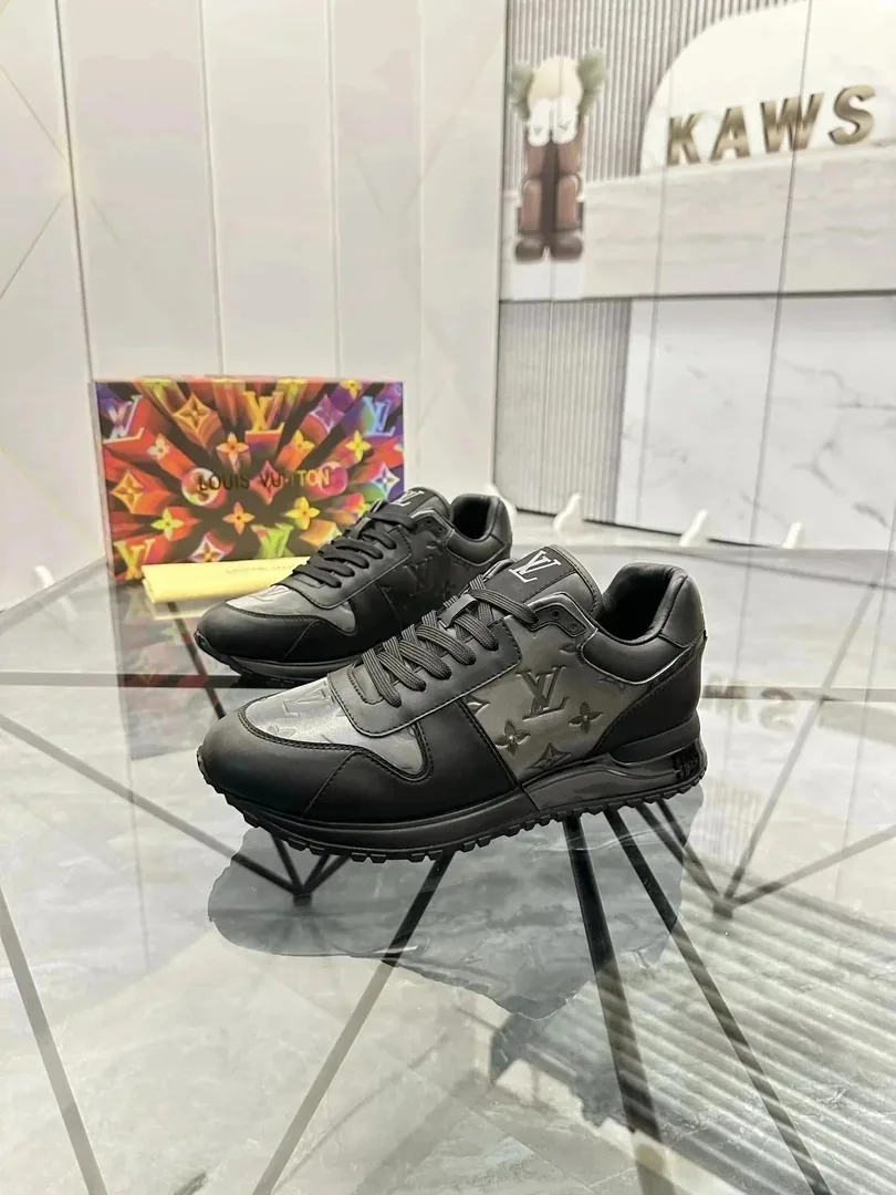 Louis Vuitton Run Away White Basic Sneakers — QC