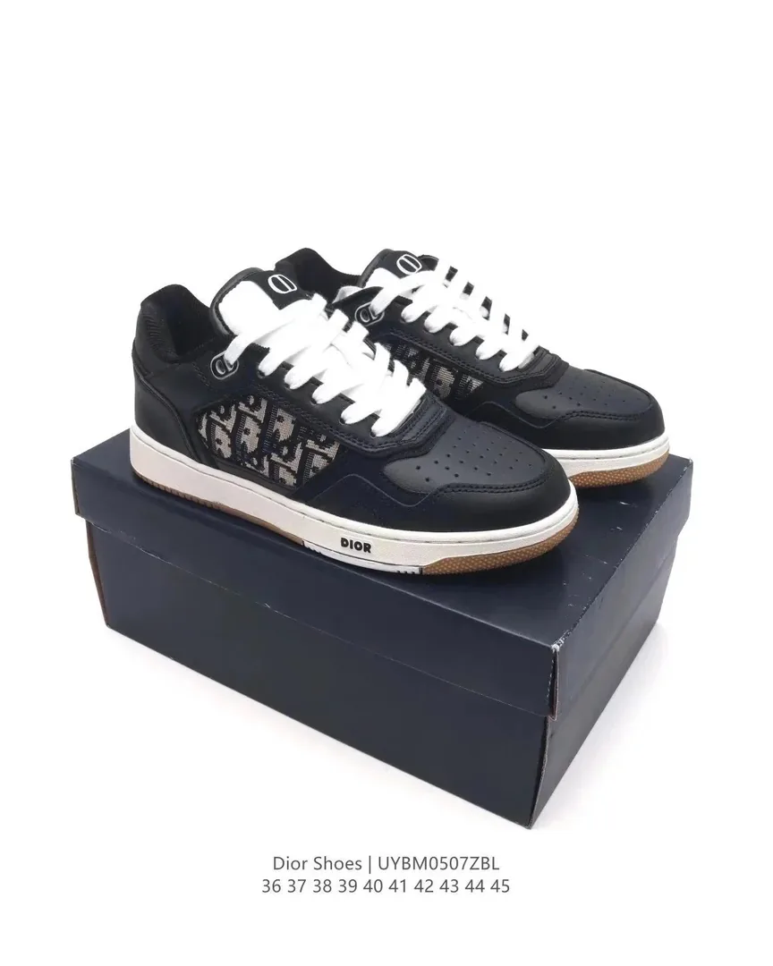 Dior B27 Grey Bee-Print Trainers — Photo 11
