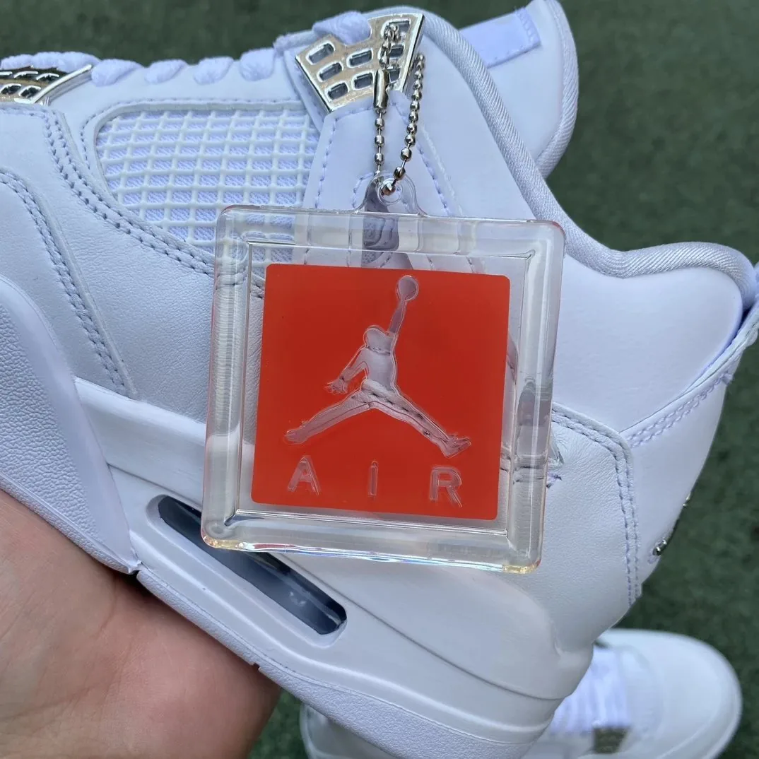 Air Jordan 4 Pure Money — Photo 10