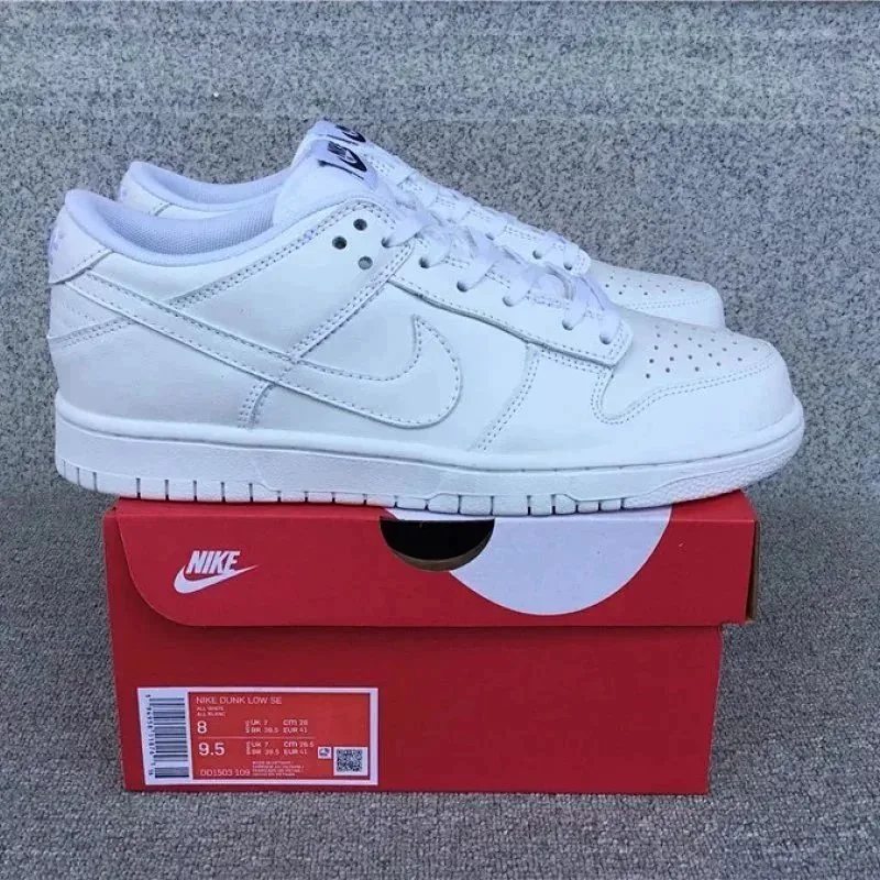 Nike Dunk Shoes — Photo 14