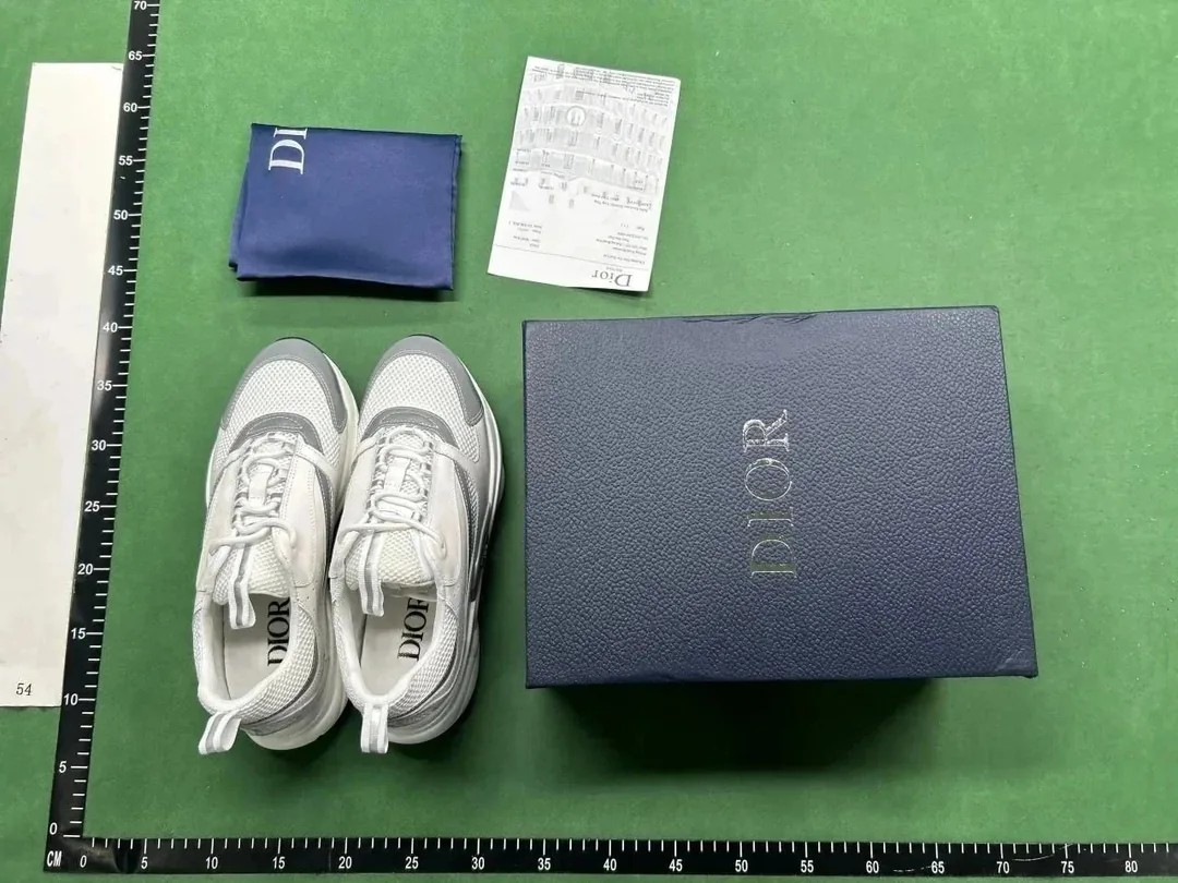 Dior B30 B22 Beige Suede Trainers — Photo 3