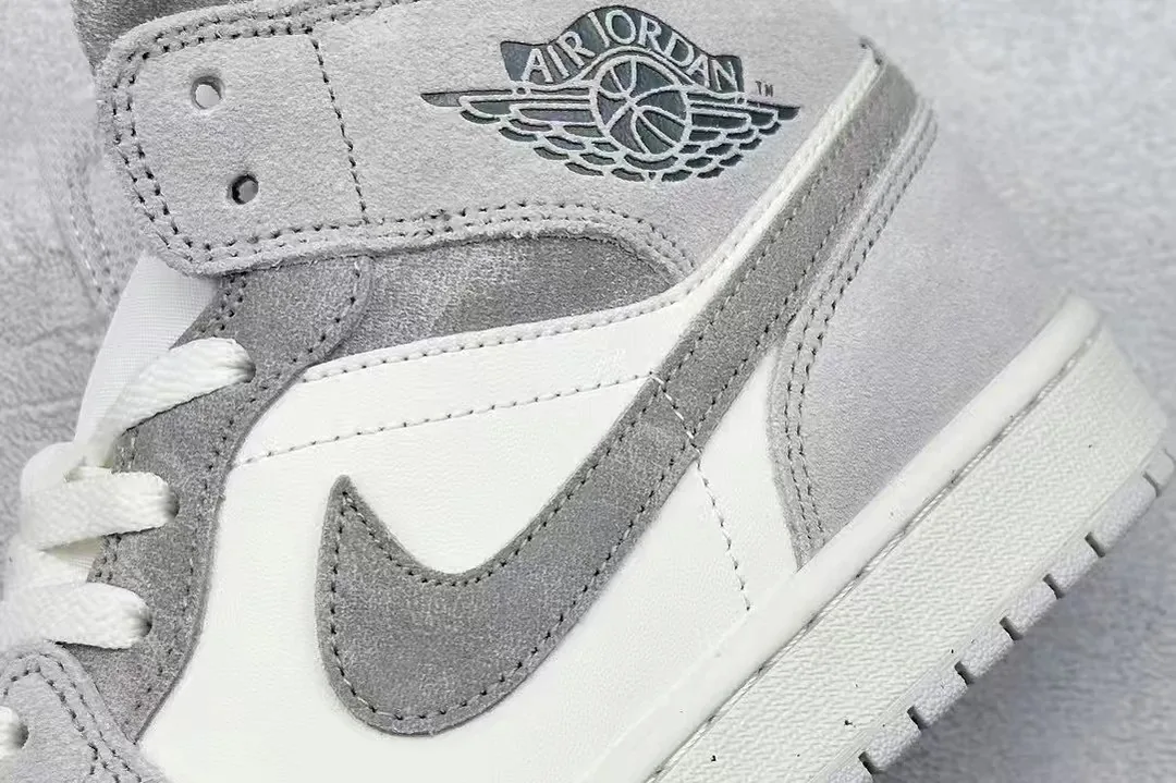 Air Jordan 1 Mid Grey Sail — photo 9