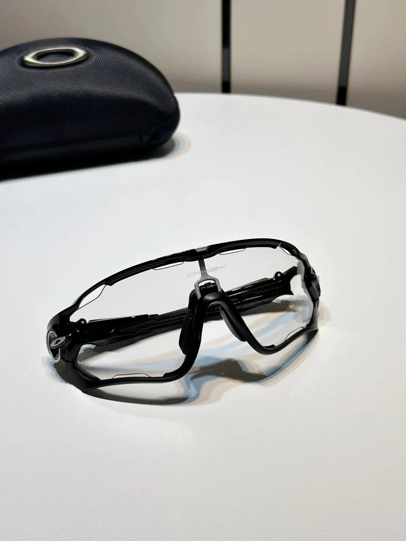 Polarized Lightweight Sport Sunglasses — Photo 6