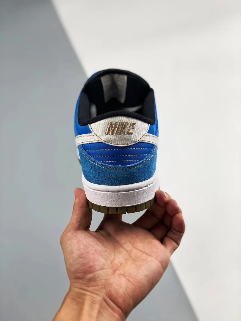 Nike SB Dunk Low Blue Chun-Li Print Sneakers — QC
