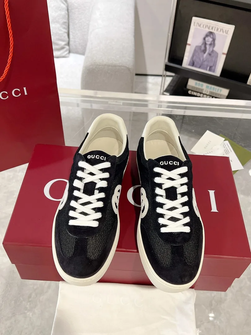 Gucci Couple Low-Top Sneakers — QC