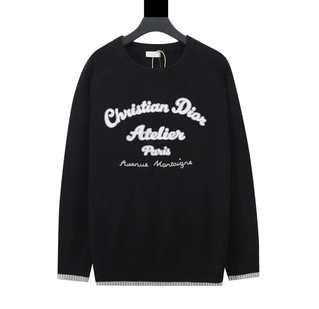 Letter Loose Sweater — Photo 11
