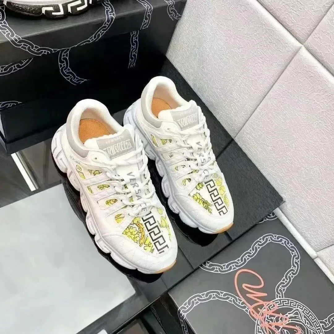 Versace Chain Reaction Navy Low-Top Sneakers — photo 3
