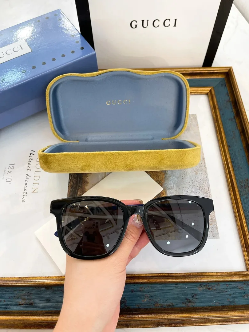 Gucci Web Stripe Square Sunglasses Black — Photo 7