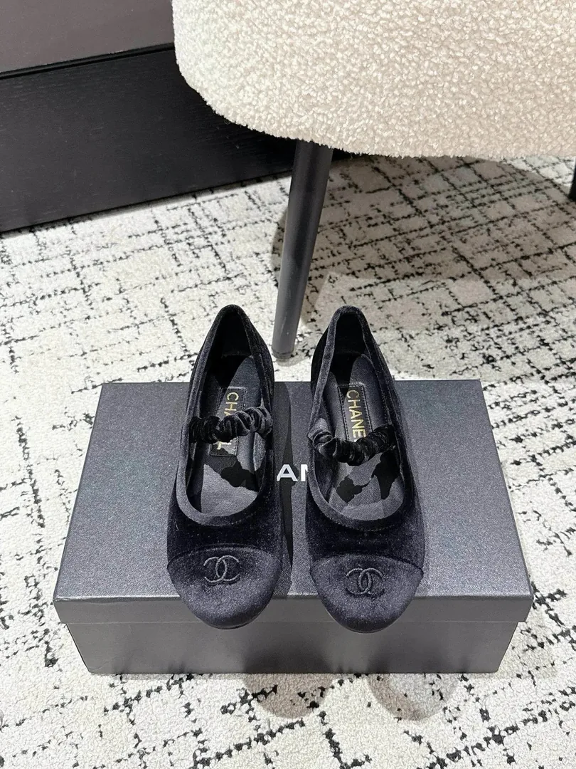 Chanel Mary Jane Flats Pink White — photo 5
