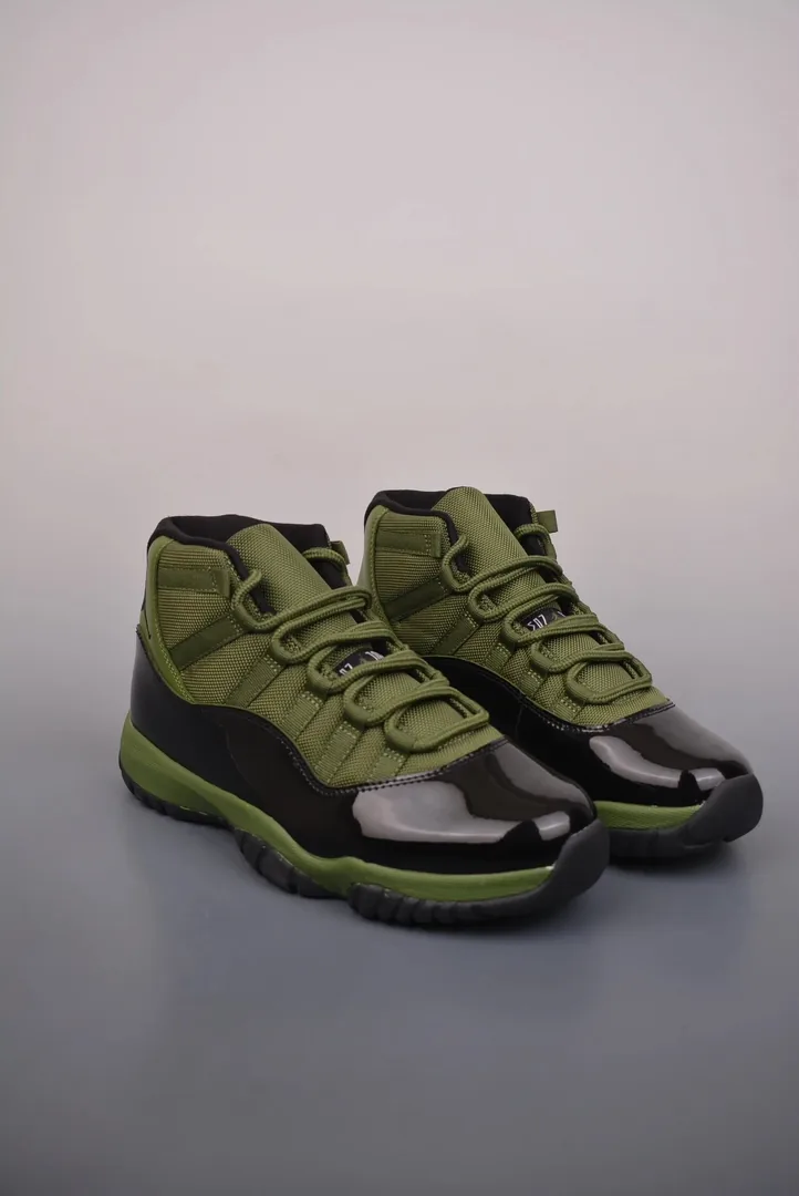 Air Jordan 11 Defining Moments — Photo 3