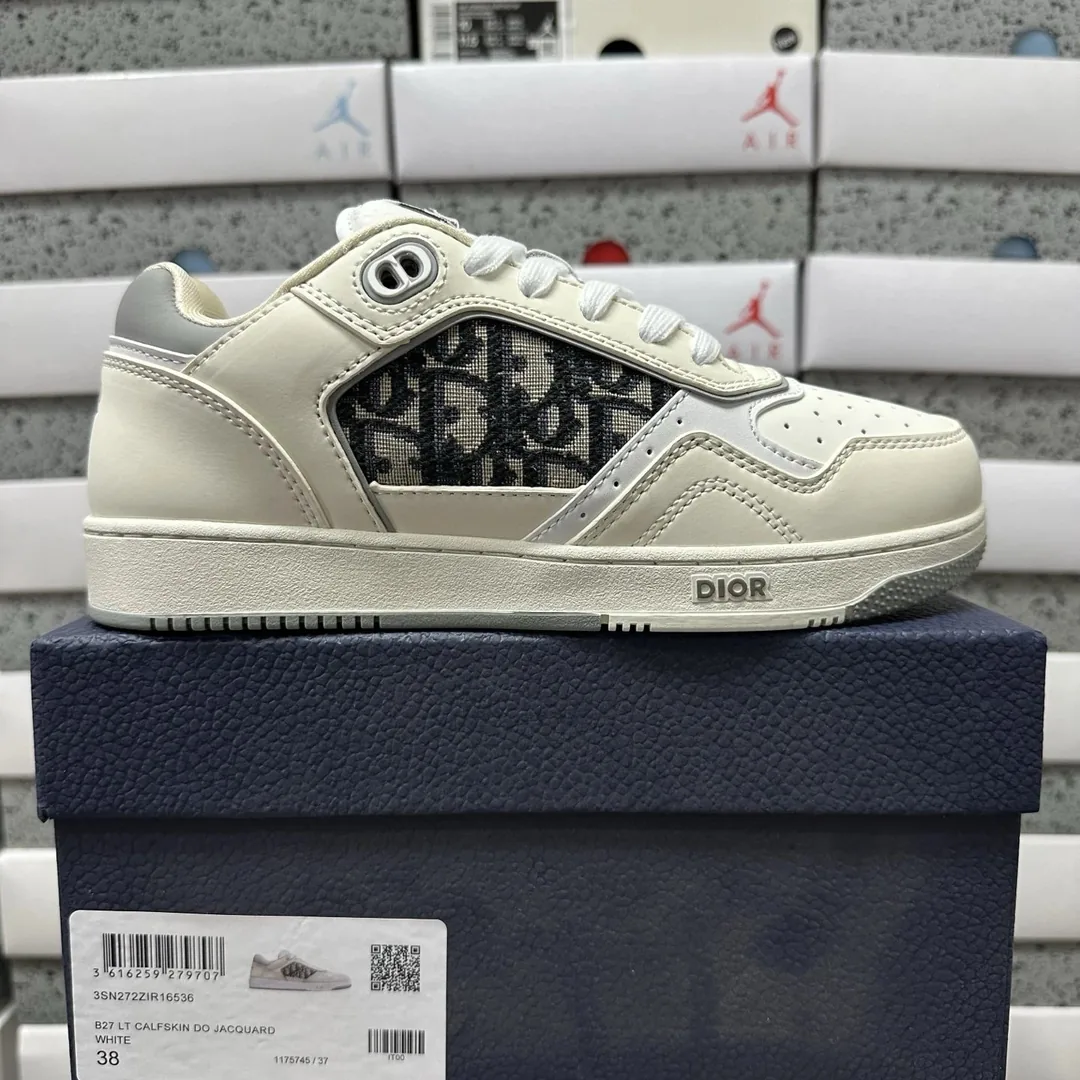 Dior B27 Black White Low Sneakers — Photo 10