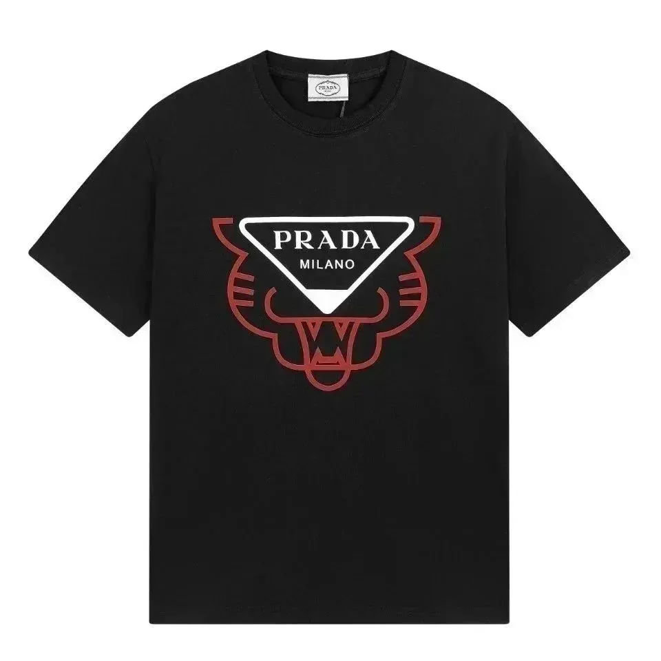 Short-Sleeve Tee — Photo 14