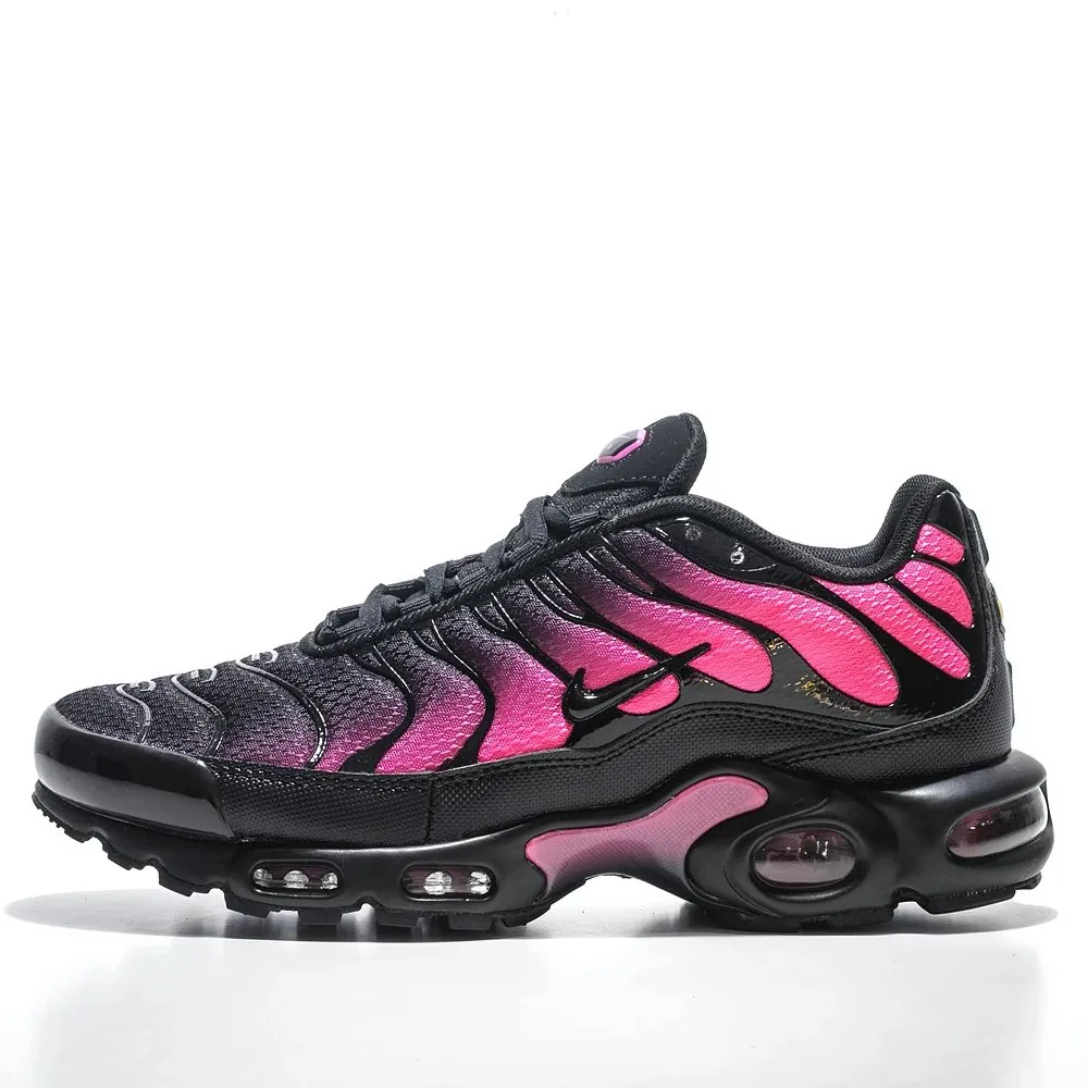 Assorted Nike Air Max Plus TN — photo 3
