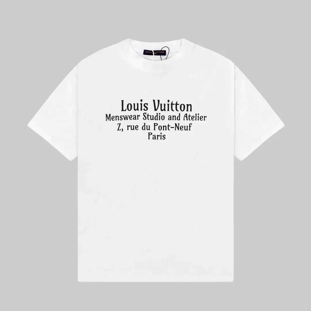 Louis Vuitton Rabbit Print T-Shirt — Photo 13