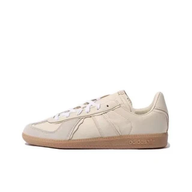 Adidas Samba Running Shoes — Photo 12