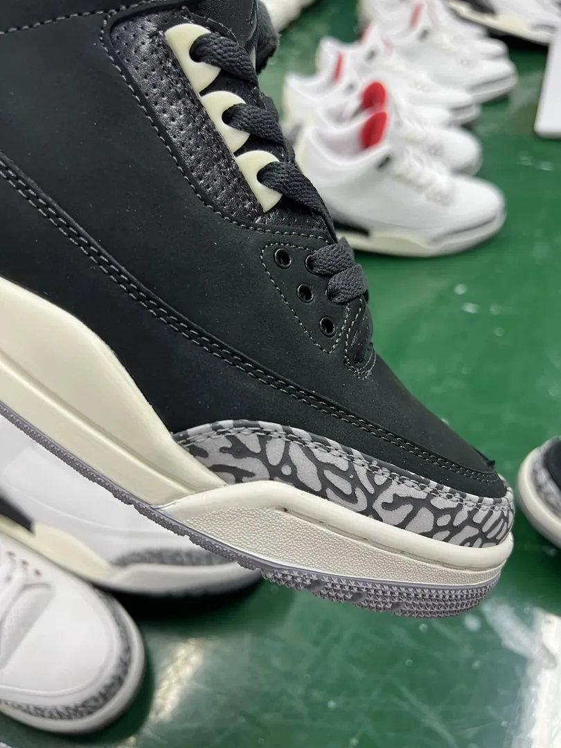 Air Jordan 3 Off Noir — photo 8
