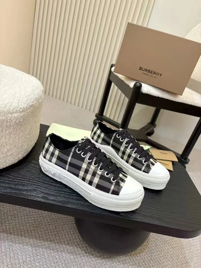 Burberry Grey Vintage Check Sneakers — QC